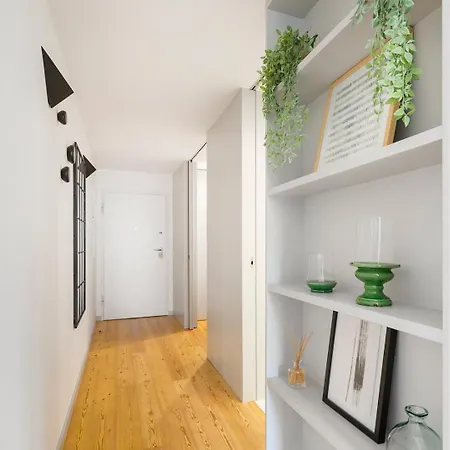 Апартаменты Guestready - Trendy Getaway In The Heart Of *